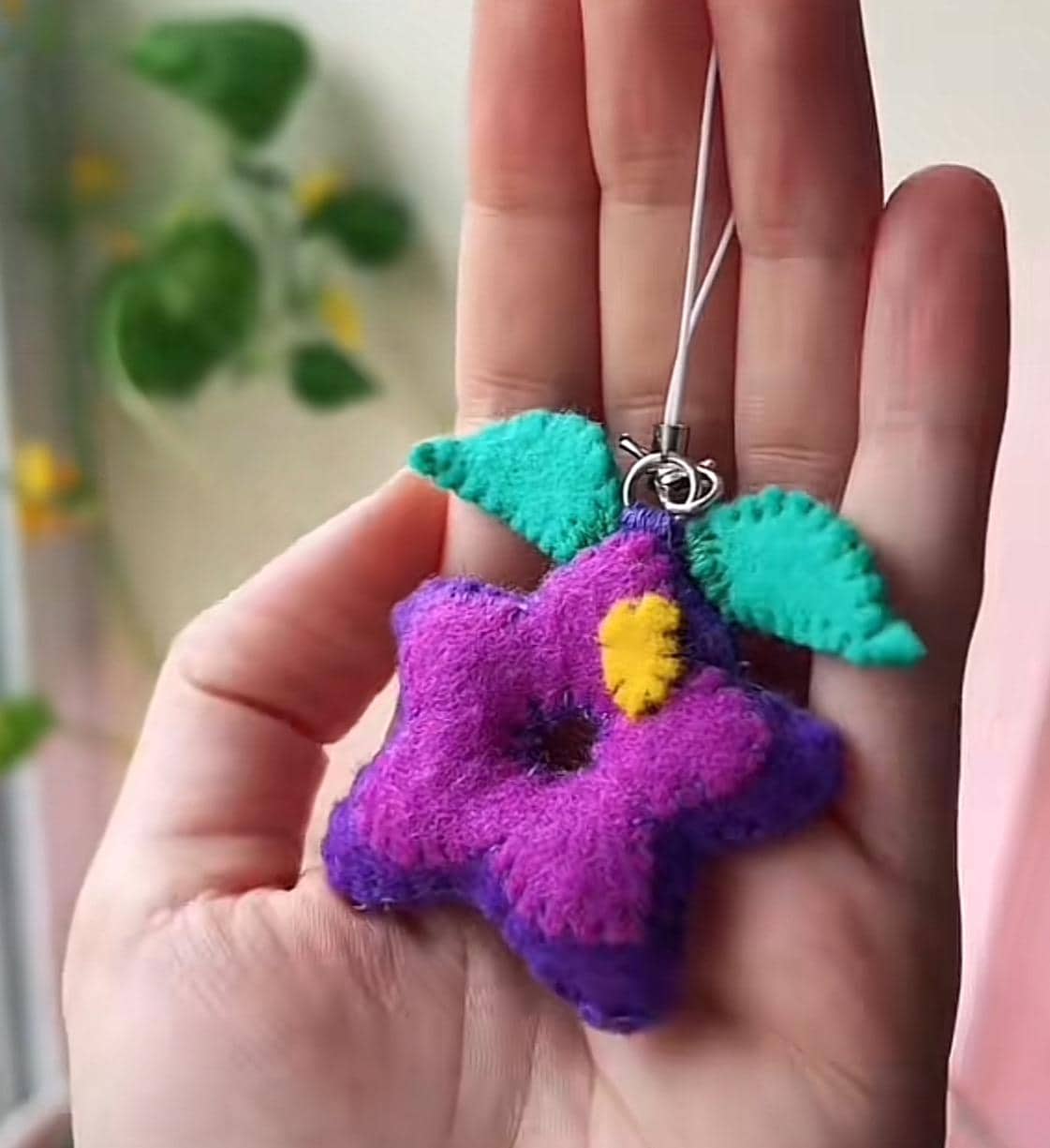Stardew Valley Stardrop Felt Plush Keychain | Cozy Game Keychain